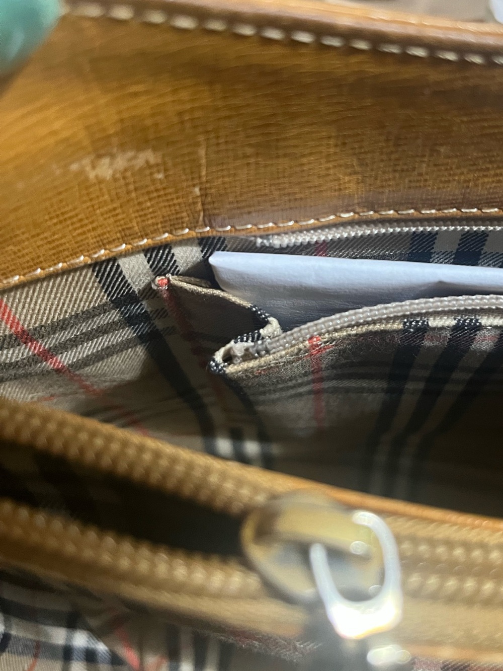 Burberry Leather Shoulder Hobo Bag With Nova Check Interior Authentic - Picture 17 of 17